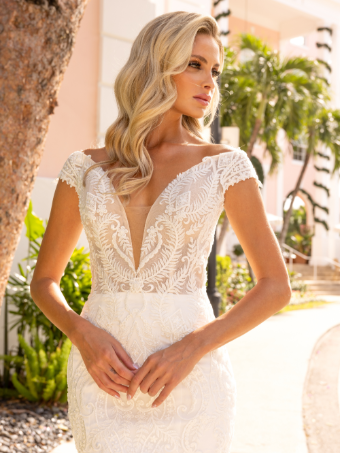 Adornato Couture Bretagna #1 Ivory thumbnail