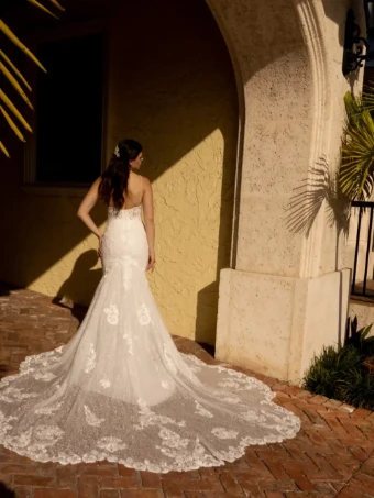 Adornato Couture Alexandra #1 Ivory thumbnail