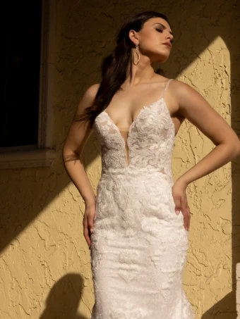 Adornato Couture Alexandra #2 Ivory thumbnail