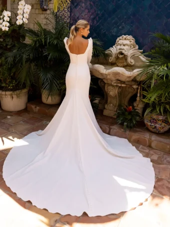 Adornato Couture Bridgerton #1 Ivory thumbnail