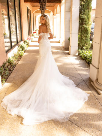 Adornato Couture Elizabeth #2 Ivory thumbnail