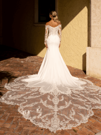 Adornato Couture Lavendera #1 Ivory thumbnail