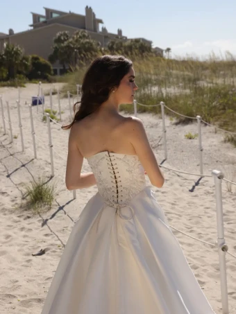 Adornato Couture AC272 #3 Black Ivory thumbnail