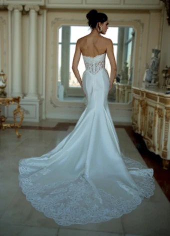 Eve of Milady 1726 #3 thumbnail